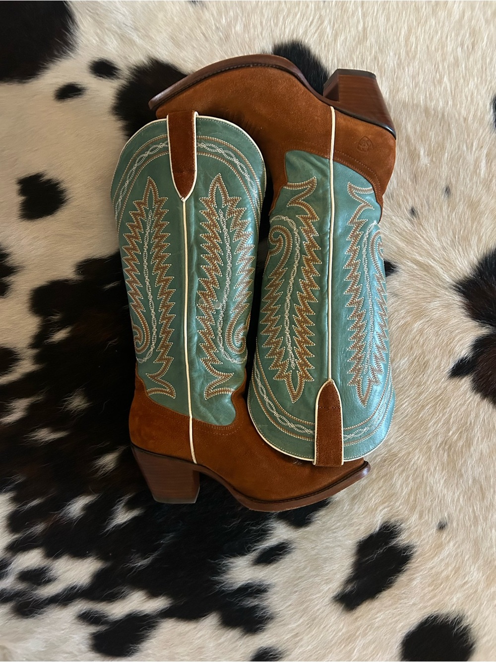 Ariat Ambrose Western Cowboy Boots - Picture 1 of 4